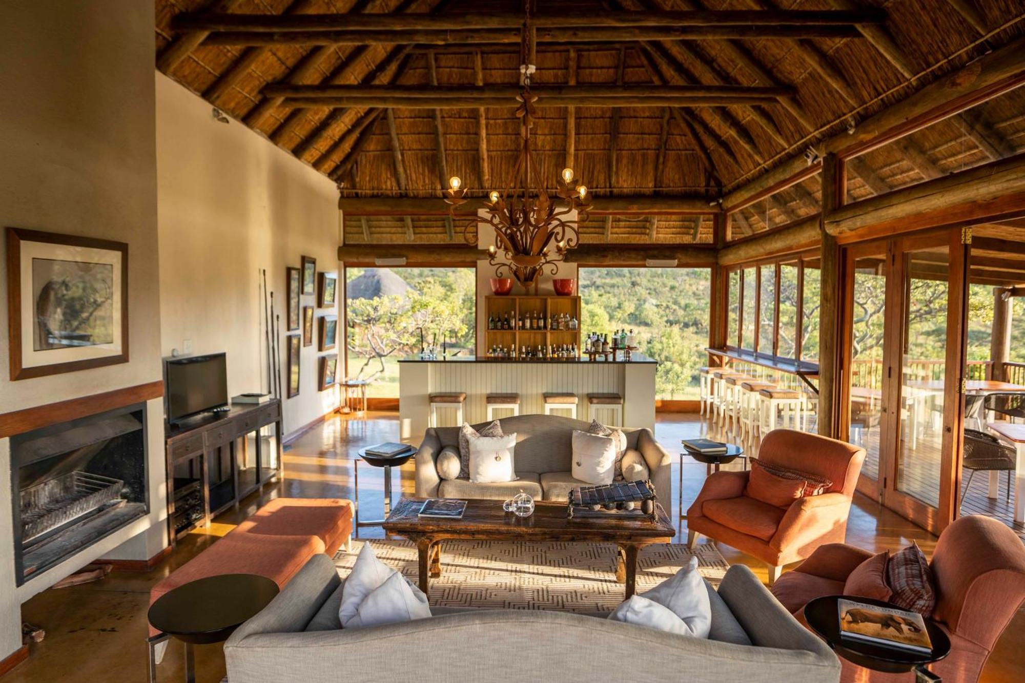 Ekuthuleni Lodge Странд Экстерьер фото
