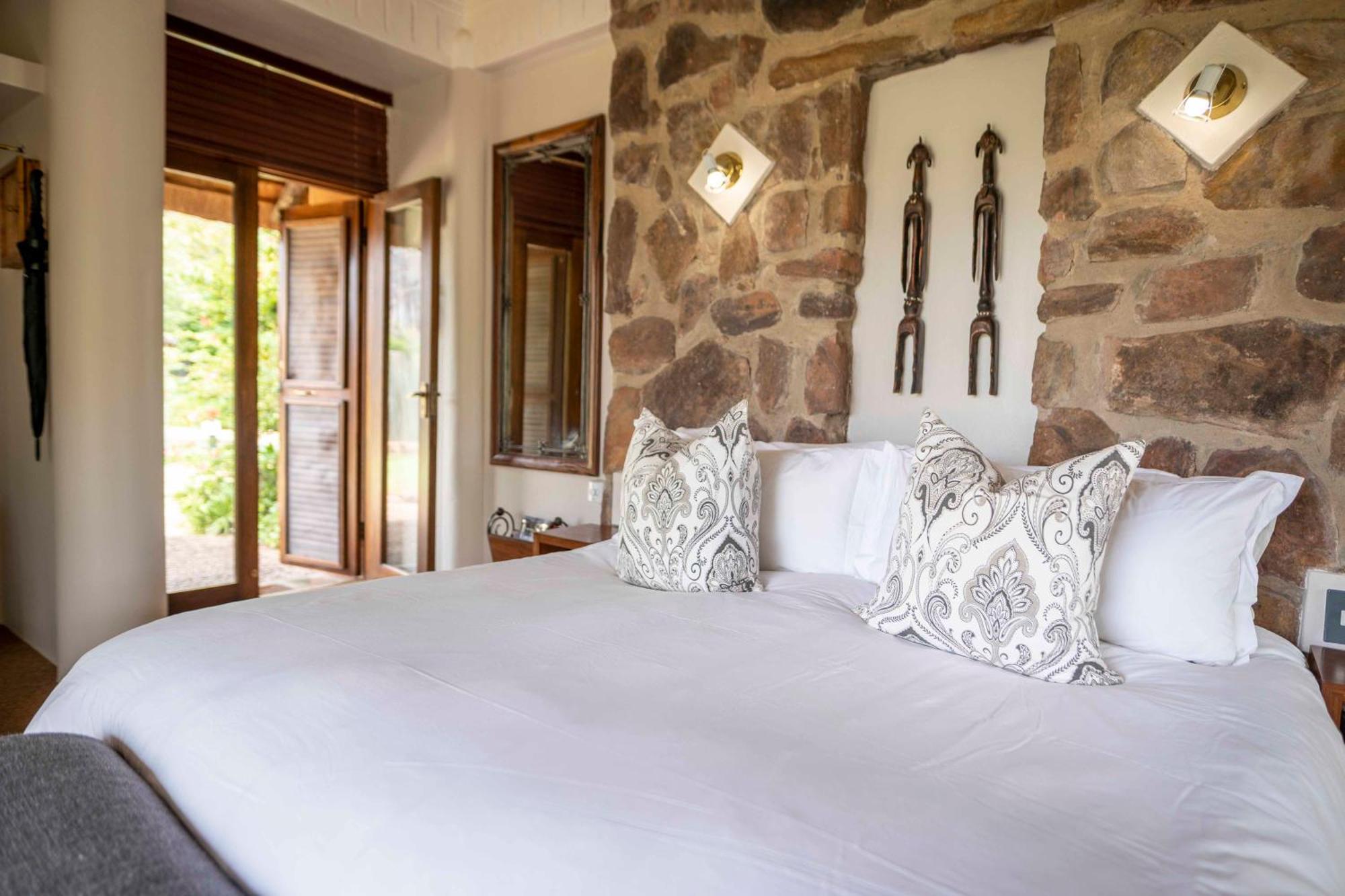 Ekuthuleni Lodge Странд Экстерьер фото