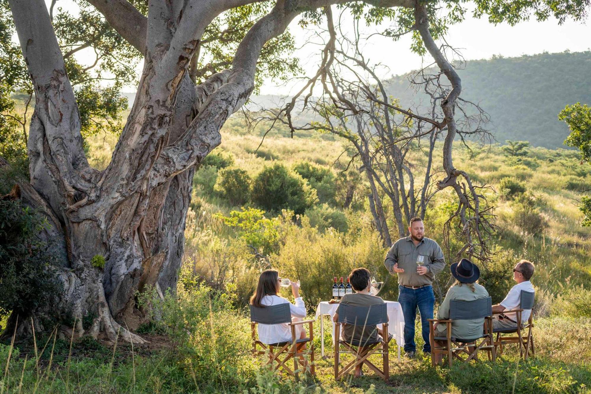 Ekuthuleni Lodge Странд Экстерьер фото